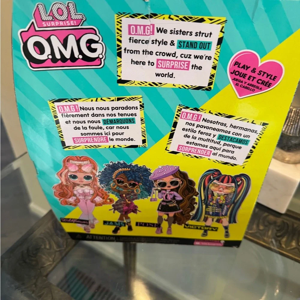 L.O.L. Surprise! stylish doll